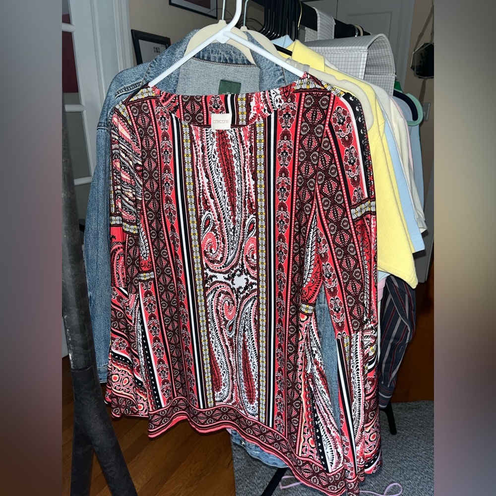 chico’s womens top with flared sleeves